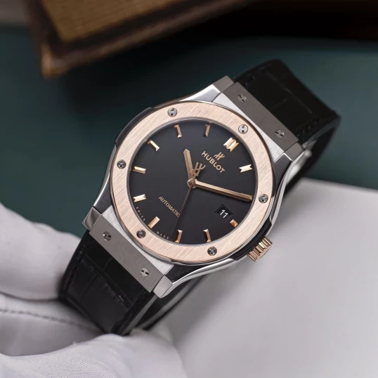 Hublot Classic Fusion 42mm 542.NO.1181.LR