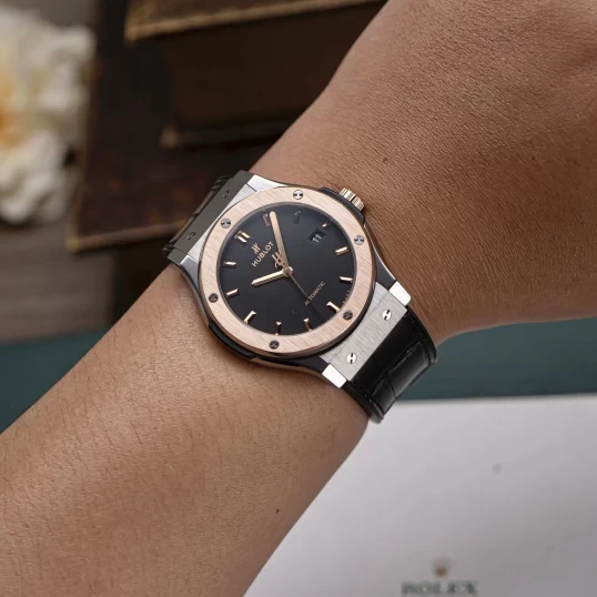 Hublot Classic Fusion 42mm 542.NO.1181.LR