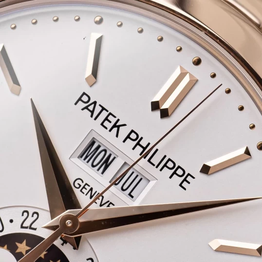 Patek Philippe Complications Annual Calendar Moonphase 5396/1R-010 – White Dial