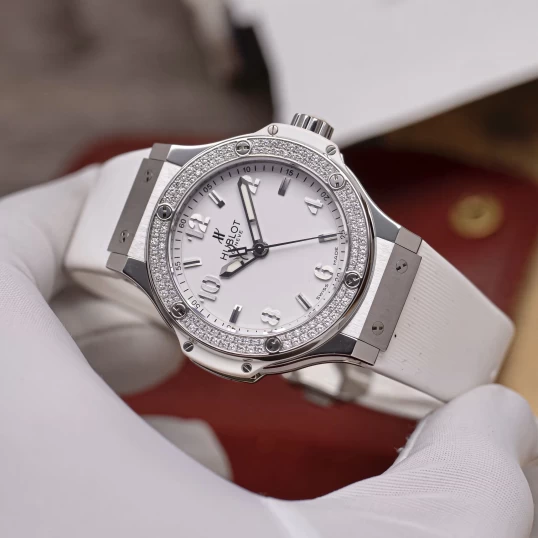 Hublot Big Bang Steel White Diamonds 38mm 361.SE.2010.RW.1104