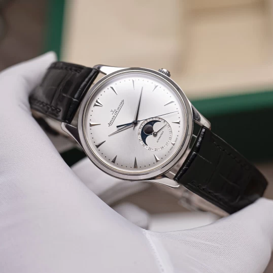 Jaeger-LeCoultre Master Ultra Thin Moon Stainless Steel 39mm – Ref. Q1368420