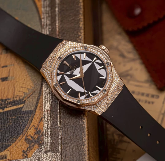 Hublot Classic Fusion Orlinski King Gold Pavé 40mm Ref. 550.OS.1800.RX.1604.ORL19