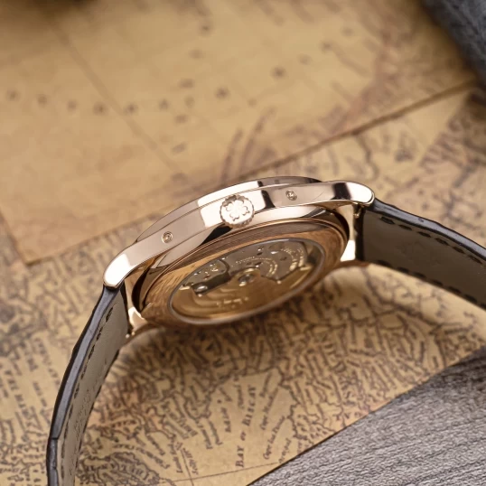 Patek Philippe Complications Annual Calendar Moonphase 5396R-011 – Rose Gold, White Dial