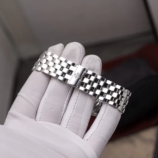 Patek Philippe Complications Annual Calendar 5396/1G-001 – 18K White Gold Bracelet