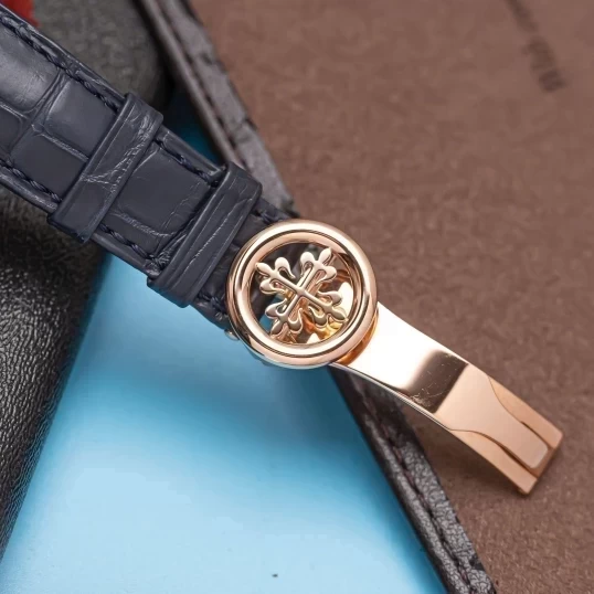 Patek Philippe Complications Annual Calendar Moonphase 5396R-015 – Rose Gold, Blue Dial