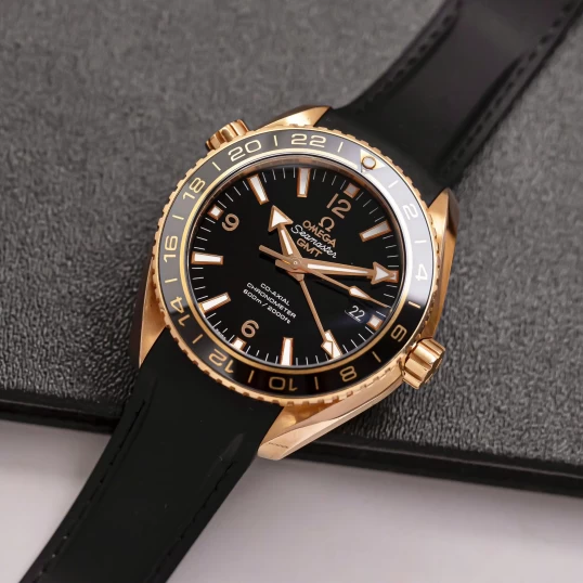 Omega Seamaster Planet Ocean 600M Co-Axial GMT 44mm 18K Sedna™ Gold Black Dial