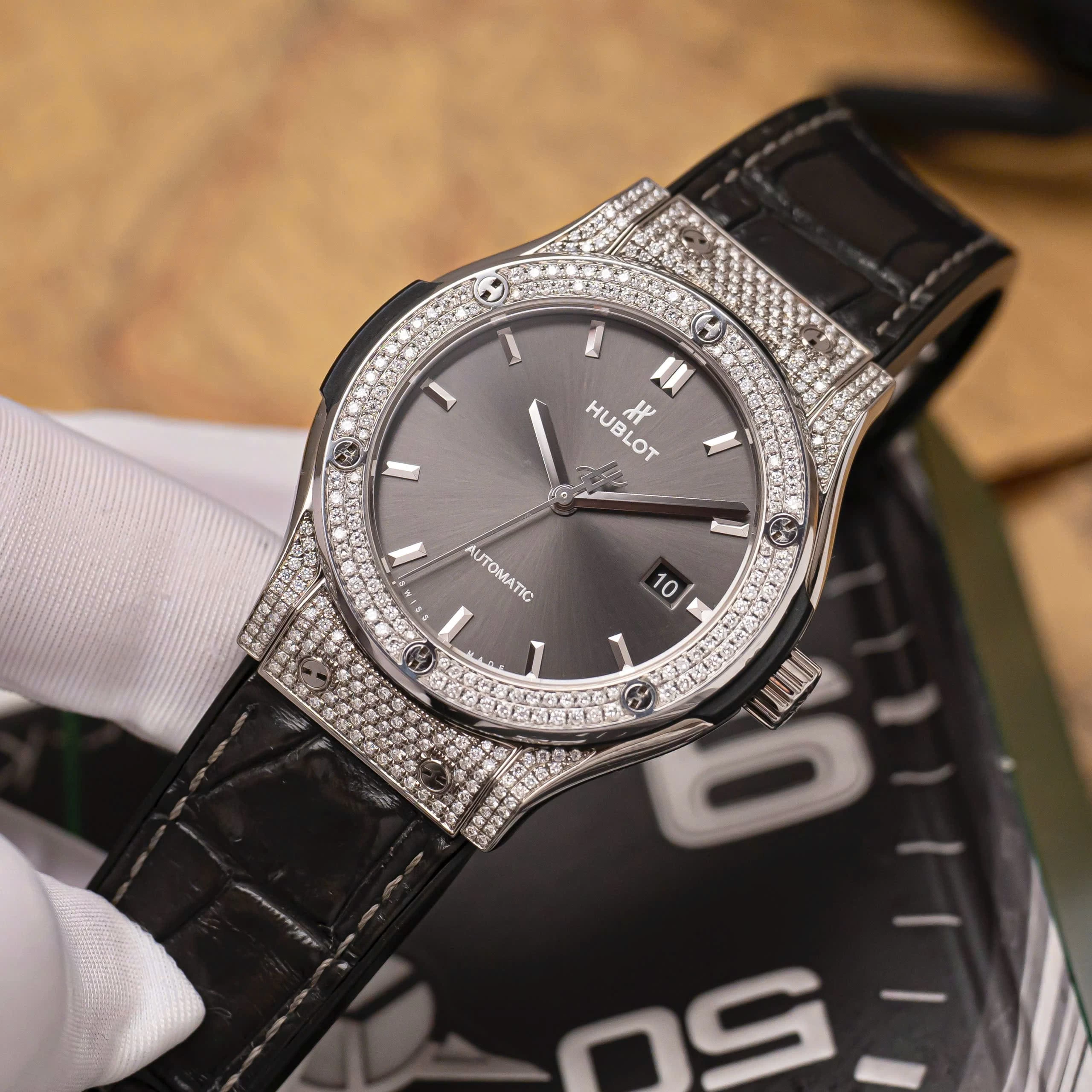 Hublot Classic Fusion 42mm Grey Dial Titanium – Ref. 542.NX.7071.LR Custom Diamond Bezel