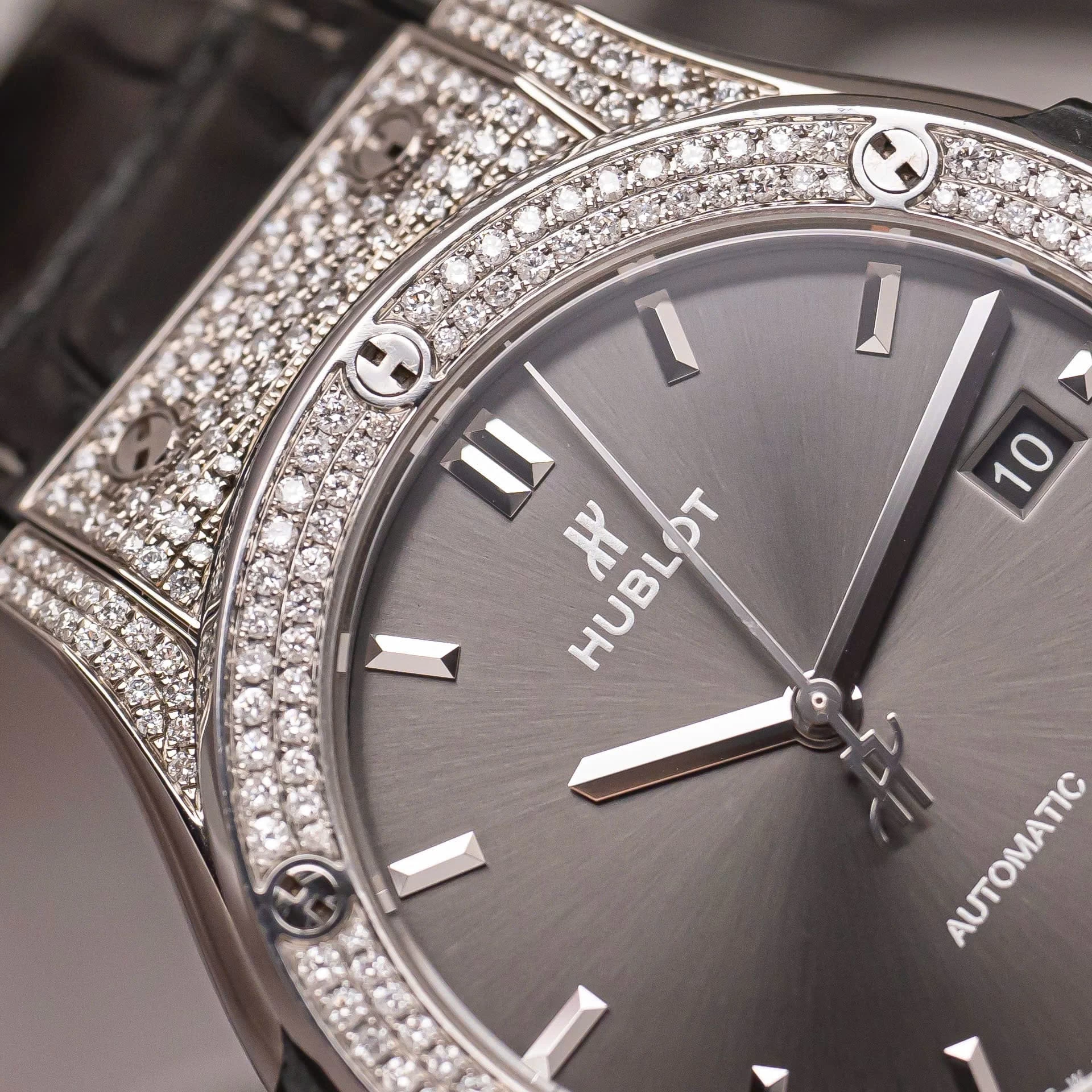 Hublot Classic Fusion 42mm Grey Dial Titanium – Ref. 542.NX.7071.LR Custom Diamond Bezel