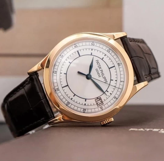 Patek Philippe Calatrava 5296R-001 Rose Gold – Sector Dial