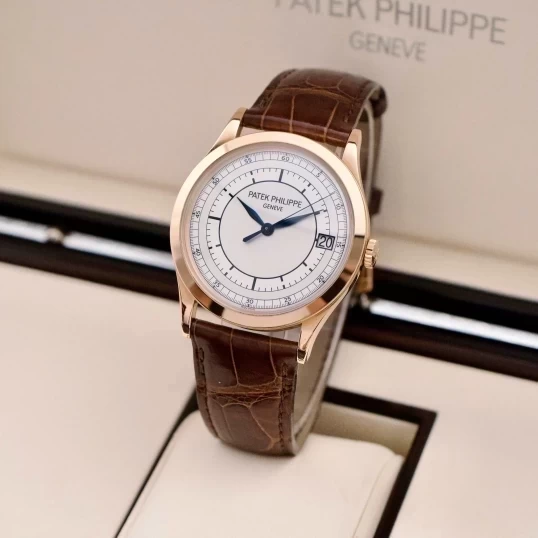 Patek Philippe Calatrava 5296R-001 Rose Gold – Sector Dial