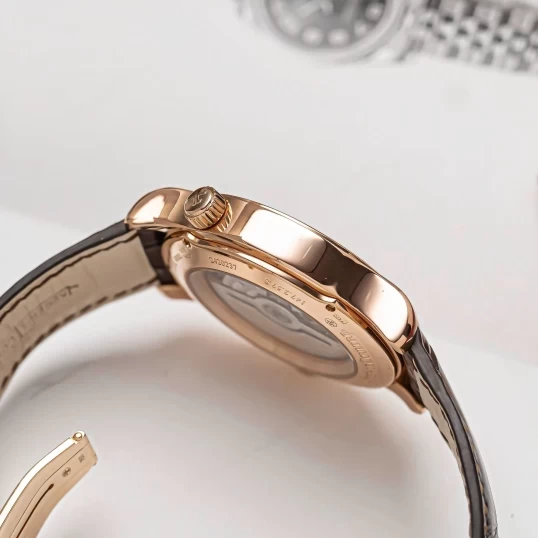 Jaeger-LeCoultre Master Geographic Rose Gold 39mm Ref. Q1502420 (147.2.57.S)