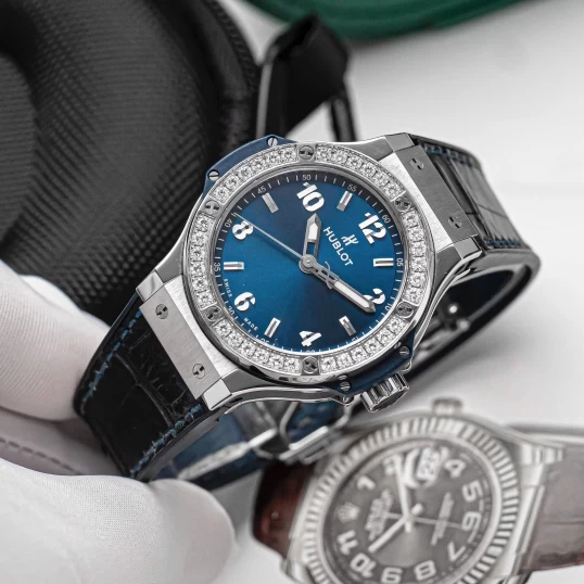Hublot Big Bang Blue Dial Diamonds 38mm – Ref. 361.SX.7170.LR.1204