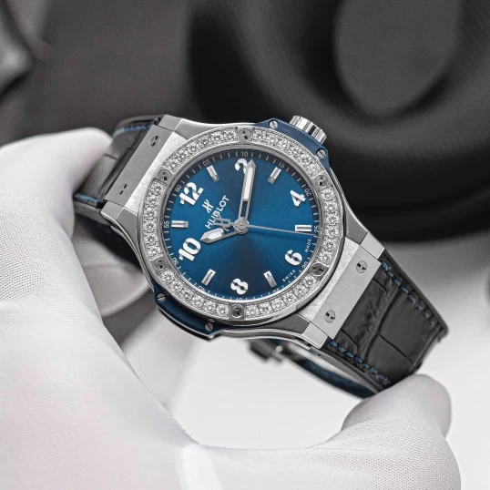 Hublot Big Bang Blue Dial Diamonds 38mm – Ref. 361.SX.7170.LR.1204