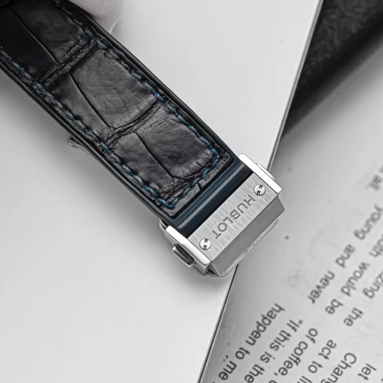 Hublot Big Bang Blue Dial Diamonds 38mm – Ref. 361.SX.7170.LR.1204