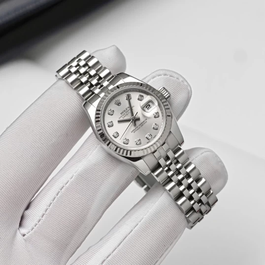 Rolex Oyster Perpetual Lady-Datejust 26mm Ref. 179174 Silver Dial