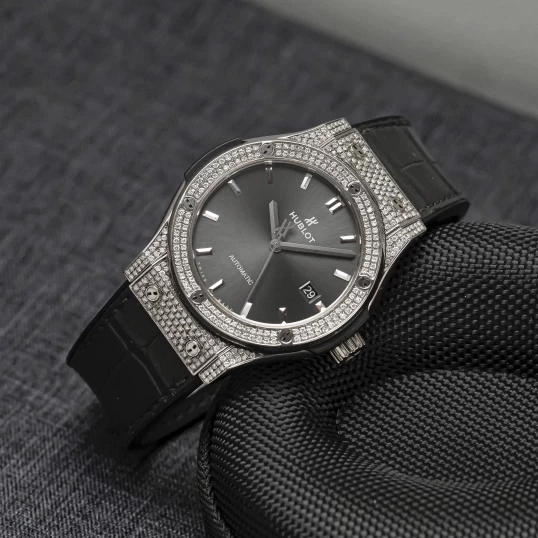 Hublot Classic Fusion Titanium 42mm Ref. 542.NX.7071.LR - Custom Diamonds