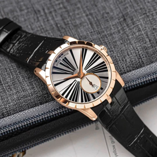 Roger Dubuis Excalibur 36mm Automatic in Rose Gold Silver Dial Ref.RDDBEX0587