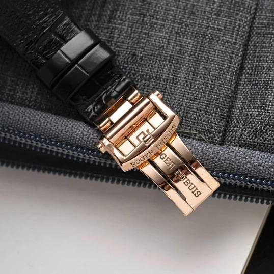Roger Dubuis Excalibur 36mm Automatic in Rose Gold Silver Dial Ref.RDDBEX0587