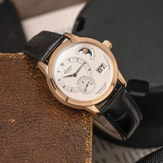 Glashutte Original PanoMatic Lunar Mondphase 90-02-01-01-04