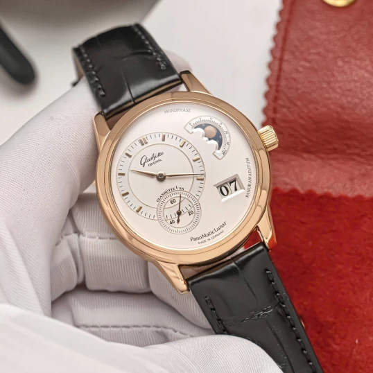 Glashutte Original PanoMatic Lunar Mondphase 90-02-01-01-04