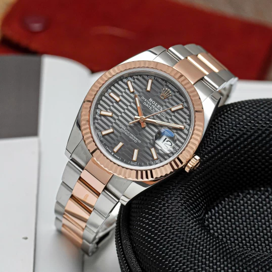 Rolex Oyster Perpetual Datejust 41mm Ref. 126301 Mặt số hoạ tiết gạch ( Brick Pattern Dial )