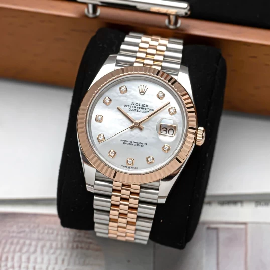 Rolex Oyster Perpetual Datejust 41mm 126331 MOP Dial (Fullbox 2022)