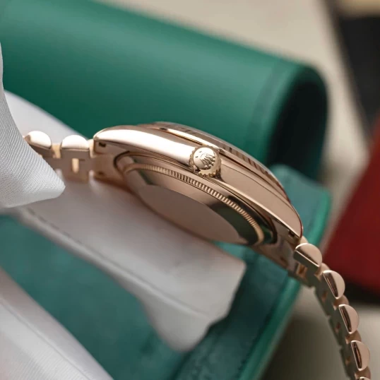 Rolex Oyster Perpetual Day-Date 36mm 118235 Mặt số thiên thạch