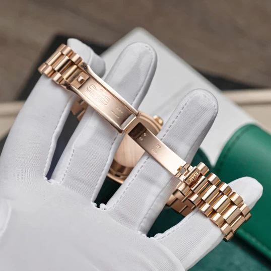 Rolex Oyster Perpetual Day-Date 36mm 118235 Mặt số thiên thạch