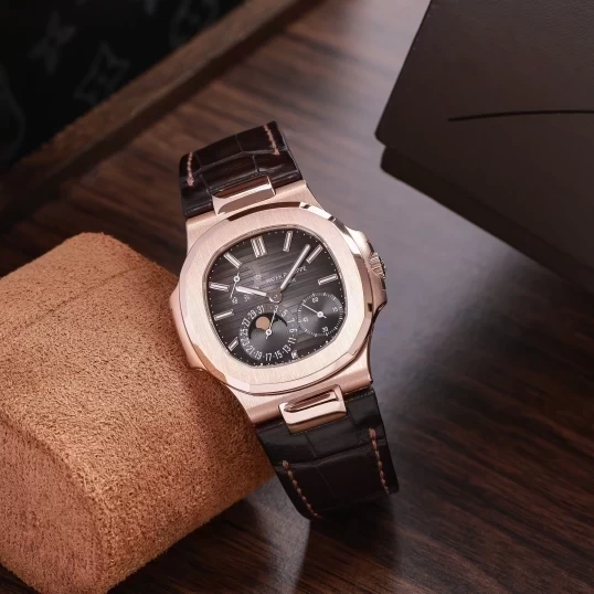 Patek Philippe Nautilus 5712R-001