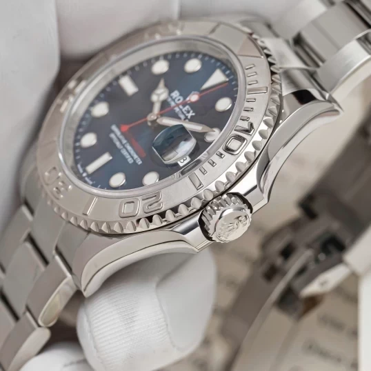 Rolex Oyster Perpetual Yacht-Master 40mm Oystersteel & Platinum Ref. 126622 Blue Dial