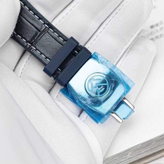 Franck Muller Vanguard Yachting V41 Custom Diamond Blue Dial