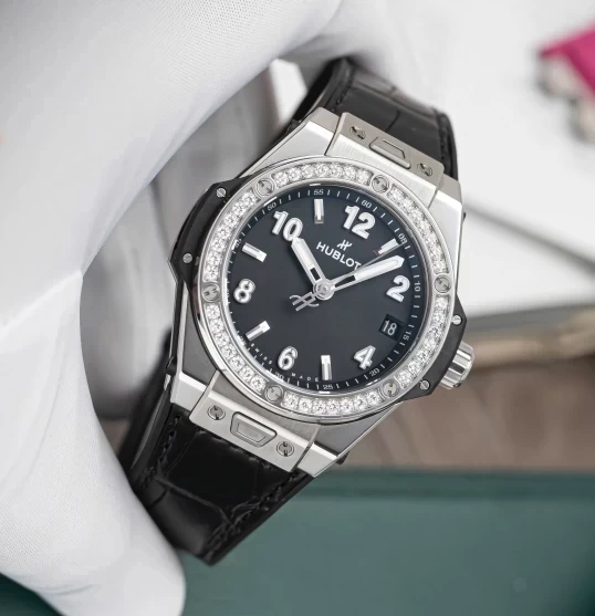 Hublot Big Bang One Click Steel Diamonds 39mm Ref. 465.SX.1170.RX.1204