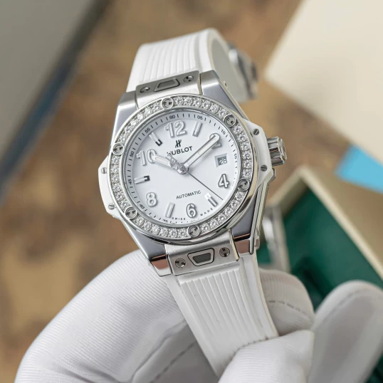 Hublot Big Bang One Click Steel White Diamonds 33mm Ref. 485.SE.2010.RW.1204