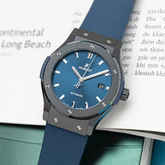 Hublot Classic Fusion Ceramic Blue 42mm Ref. 542.CM.7170.RX