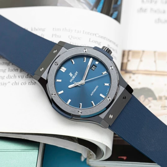 Hublot Classic Fusion Ceramic Blue 42mm Ref. 542.CM.7170.RX