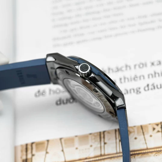 Hublot Classic Fusion Ceramic Blue 42mm Ref. 542.CM.7170.RX