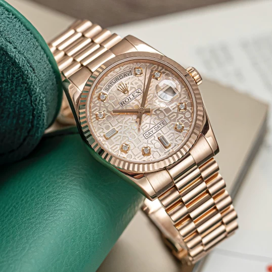 Rolex Day-Date 36mm Everose Gold Pink Jubilee Dial Ref. 118235