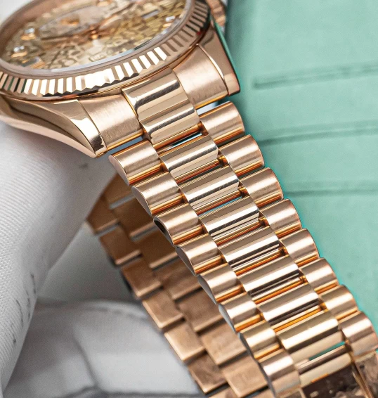 Rolex Day-Date 36mm Everose Gold Pink Jubilee Dial Ref. 118235