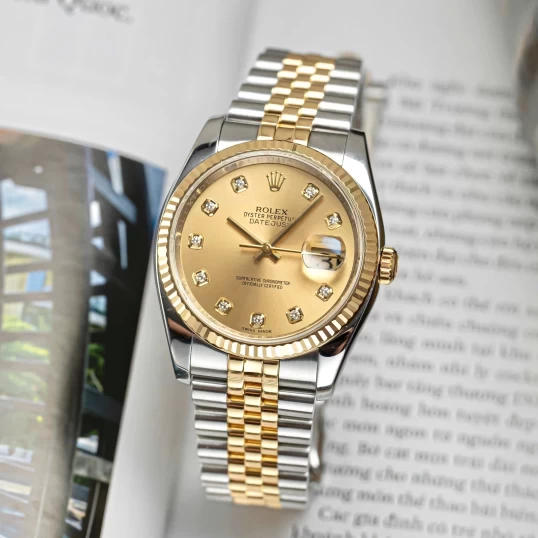 Rolex Oyster Perpetual Datejust 36mm 116233 Champagne Diamond Dial