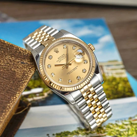 Rolex Oyster Perpetual Datejust 36mm 116233 Champagne Diamond Dial