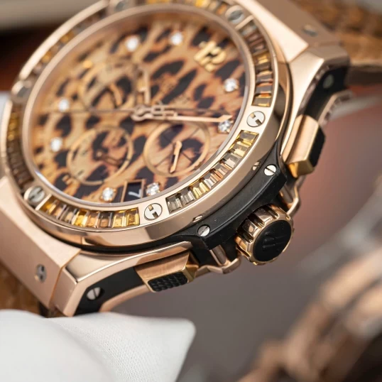 Hublot Big Bang Leopard Chronograph 41mm – Ref. 341.PX.7610.NR.1976
