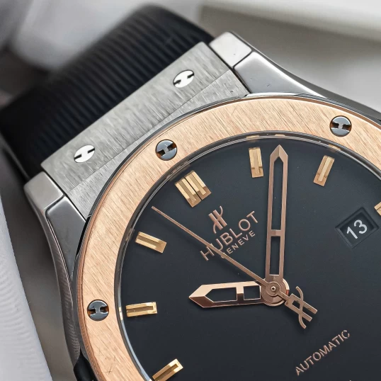 Hublot Classic Fusion Titanium Mix Gold 42mm – Ref. 542.NO.1180.RX