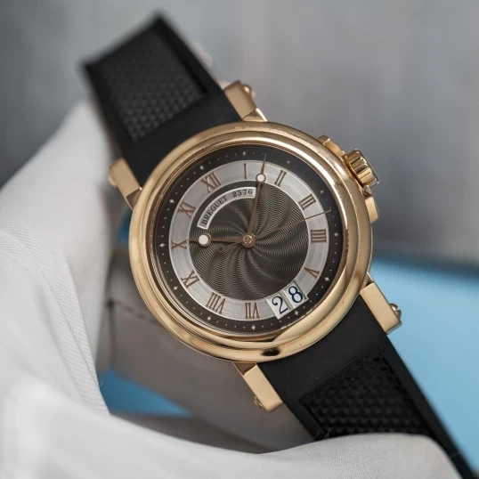 Breguet Marine Automatic Big Date 39mm Ref. 5817BR/Z2/5V8