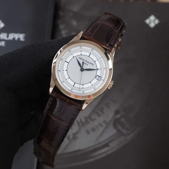 Patek Philippe Calatrava Ref. 5296R-001 Rose Gold – Sector Dial