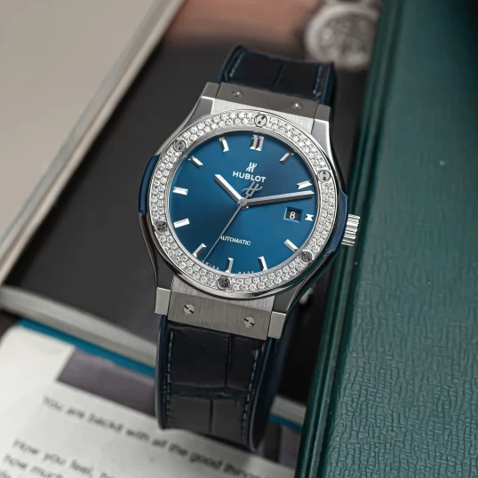 Hublot Classic Fusion Titanium Blue 42mm Ref. 542.NX.7170.LR Custom Diamond Bezel
