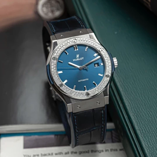 Hublot Classic Fusion Titanium Blue 42mm Ref. 542.NX.7170.LR Custom Diamond Bezel