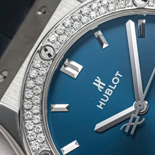Hublot Classic Fusion Titanium Blue 42mm Ref. 542.NX.7170.LR Custom Diamond Bezel