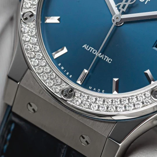 Hublot Classic Fusion Titanium Blue 42mm Ref. 542.NX.7170.LR Custom Diamond Bezel