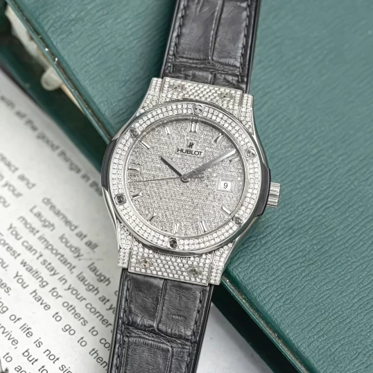 Hublot Classic Fusion Titanium 42mm Custom Full Diamonds Pave Ref. 542.NX.2611.LR