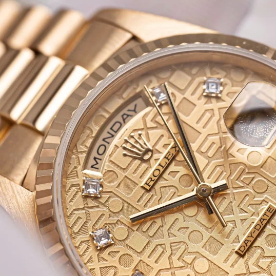 Rolex Day-Date 36mm Vàng khối mặt vi tính vàng - Ref.18238